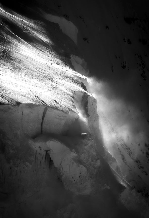 Light on Serac